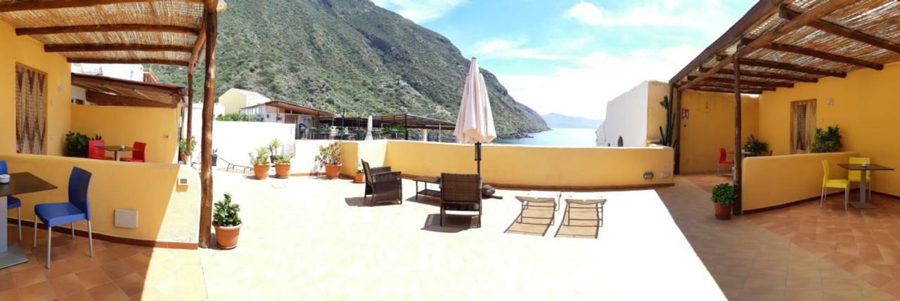 Albergo Seaside Leni Zewnętrze zdjęcie